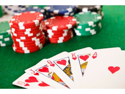 Perluas Wawasan Anda Tentang Permainan Poker